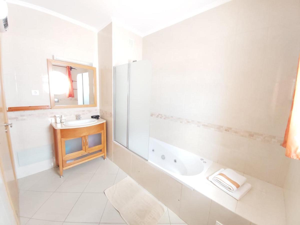 Apartament Penthouse With Sea Views Albufeira Zewnętrze zdjęcie